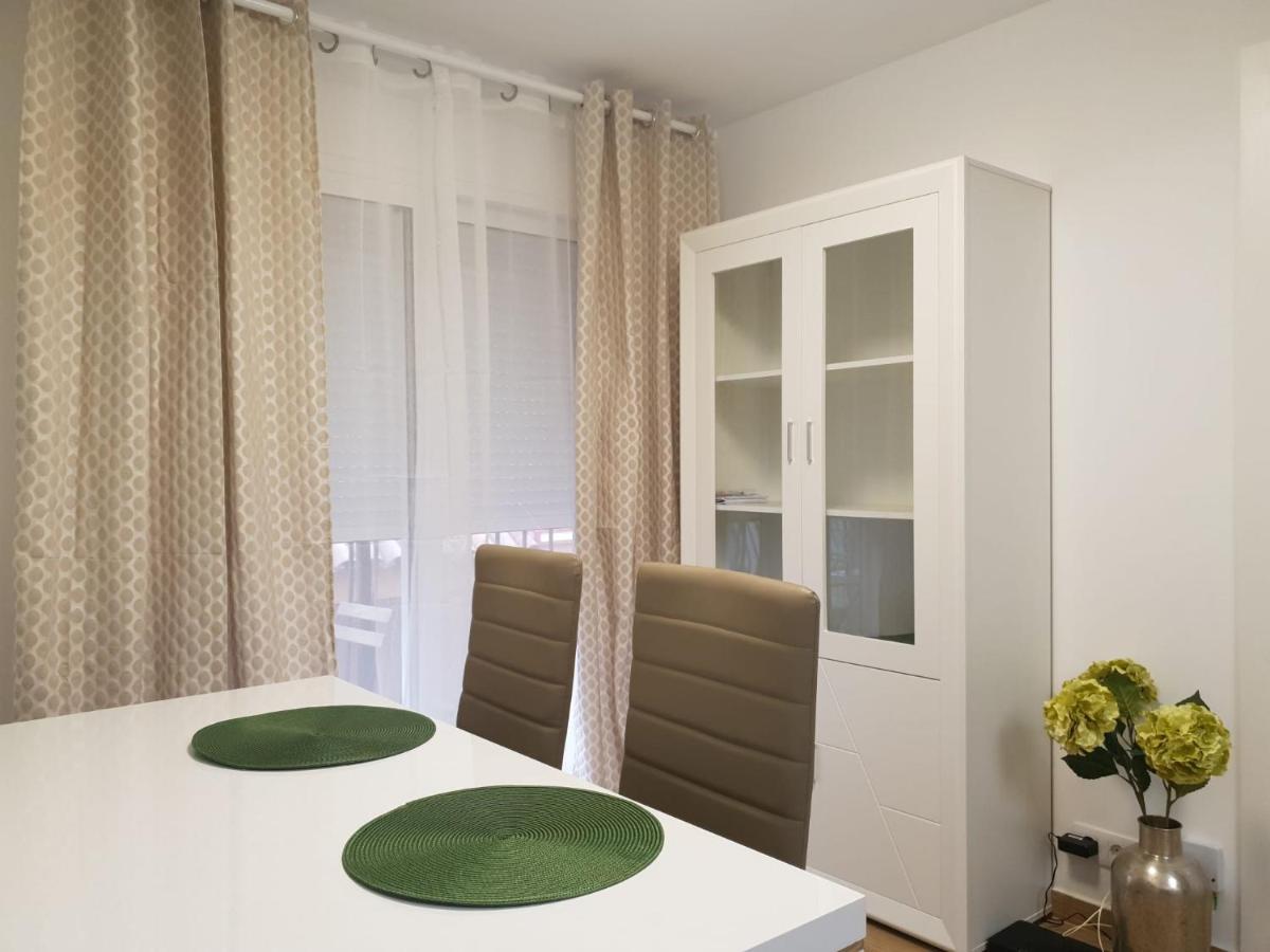 Apartamento Delux Benidorm Apartman Kültér fotó