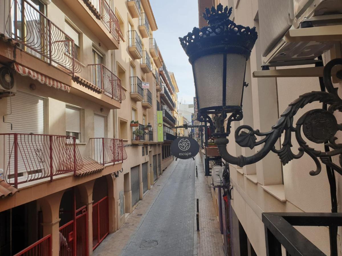 Apartamento Delux Benidorm Apartman Kültér fotó
